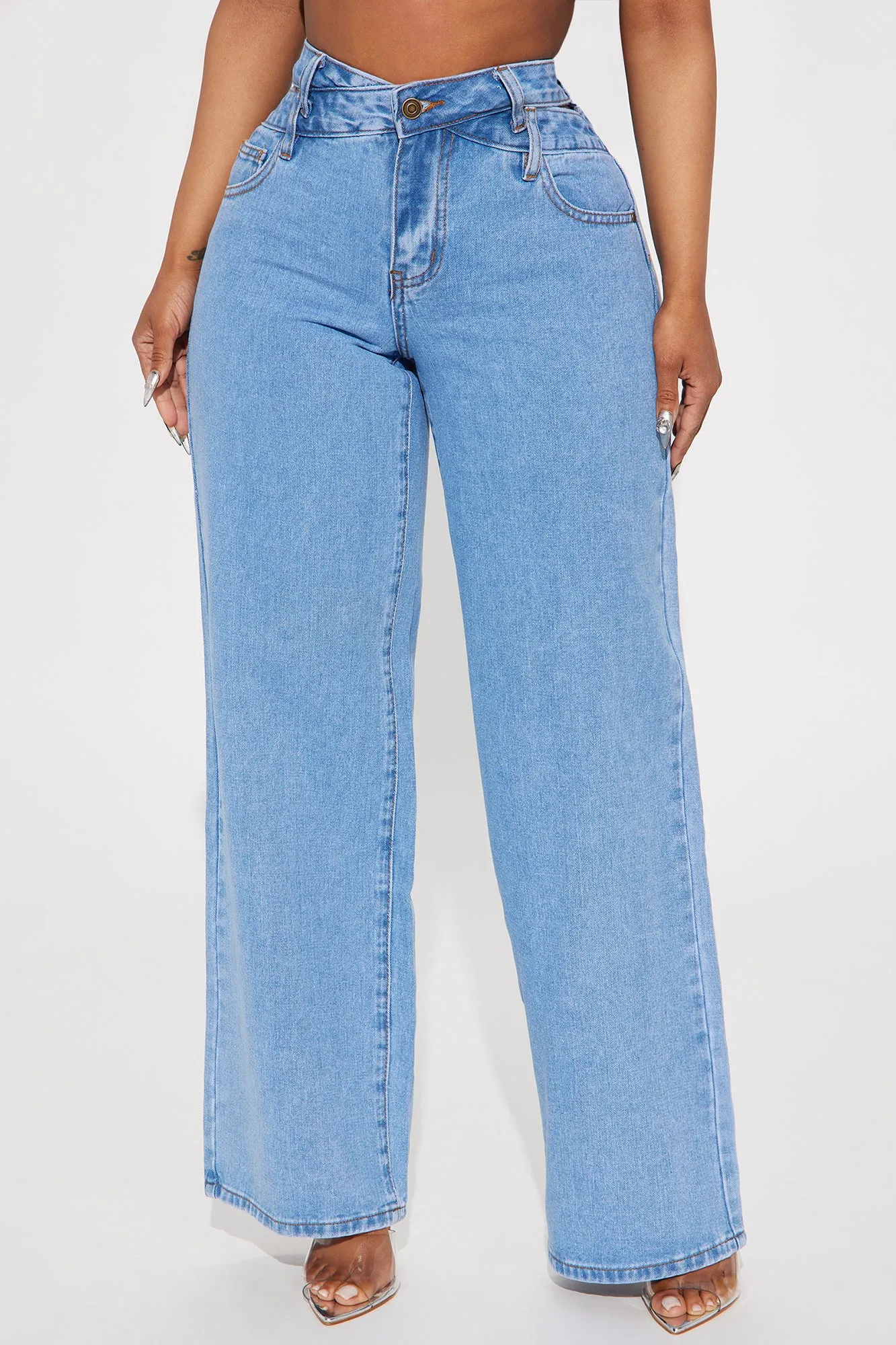 Bitter Sweet Straight Leg Jeans - Light Wash