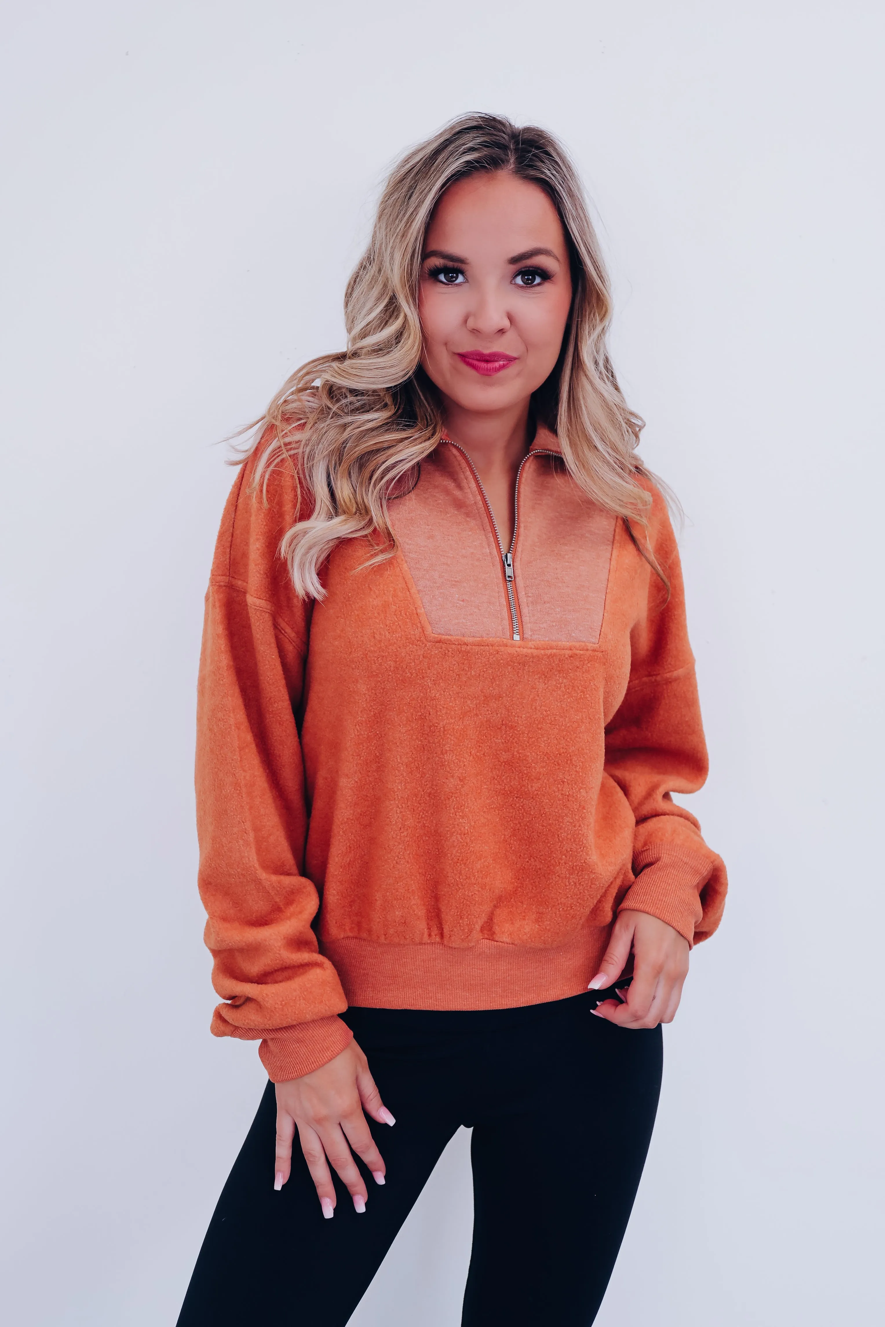 Frankie Fleece Contrasting Pullover - Terra Cotta