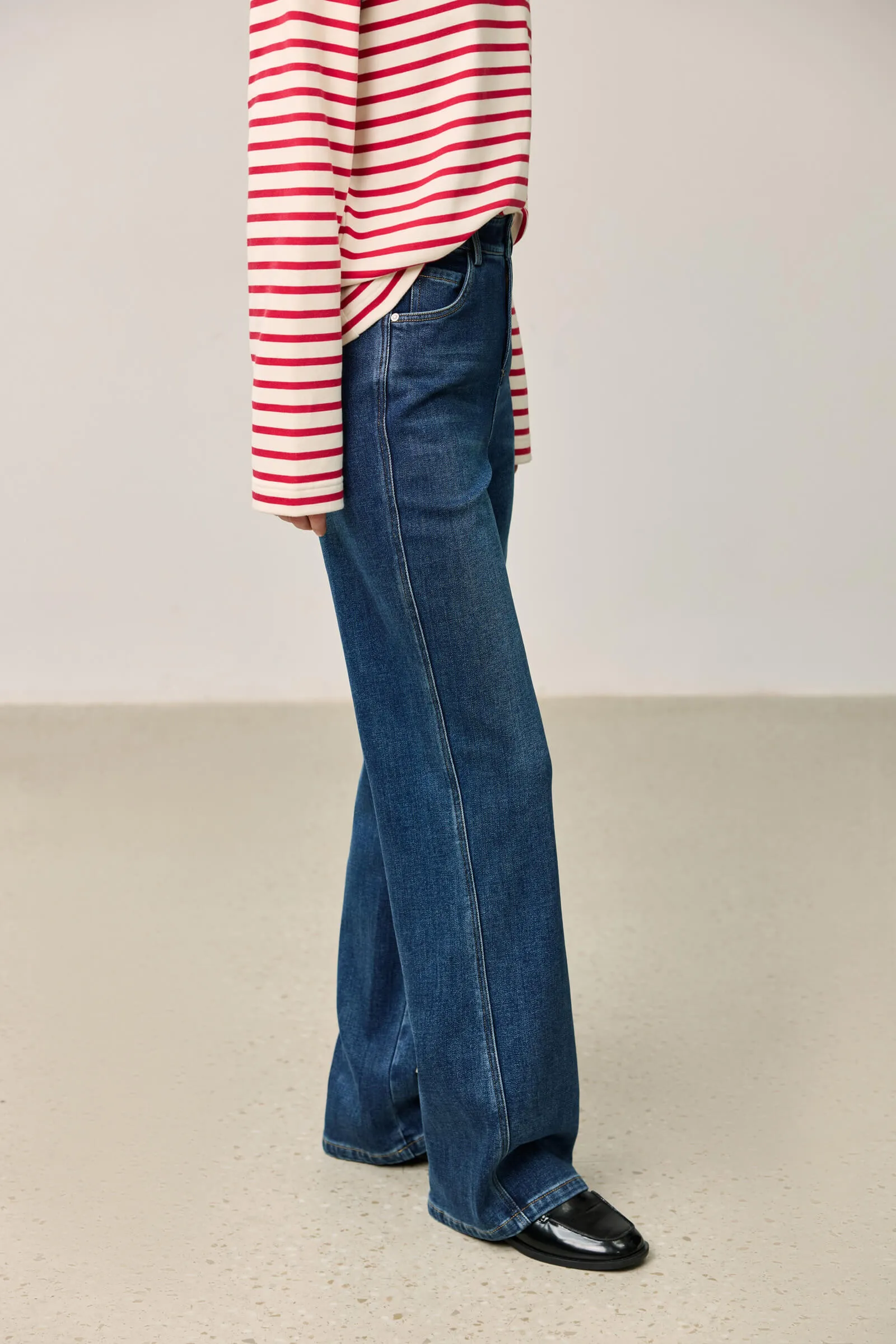 LILY Classic Denim Straight-Leg Jeans