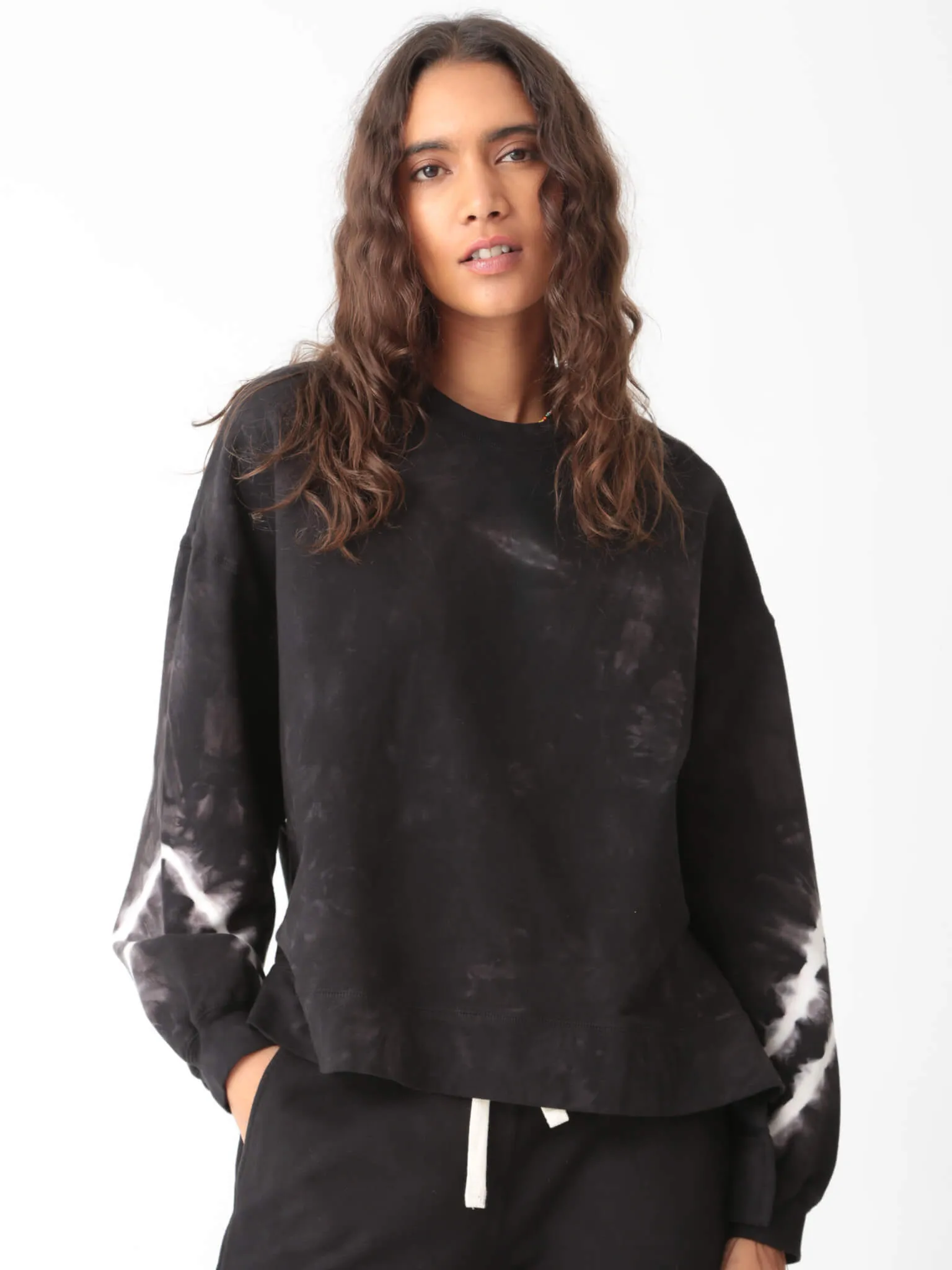 Neil Sweatshirt - Onyx / Cloud Chevron