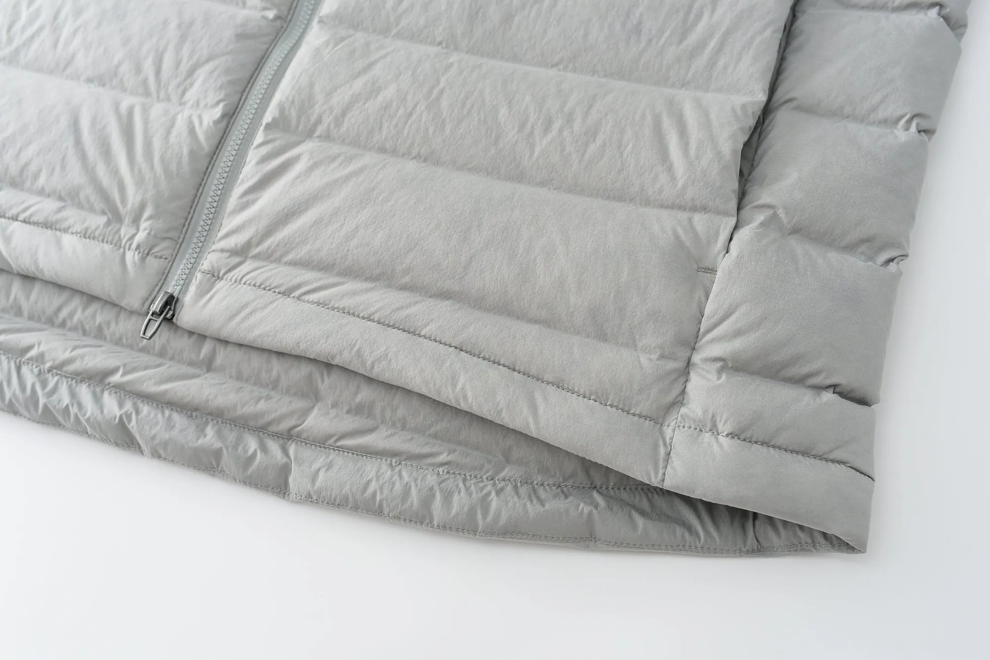 Quest Down Jacket Light Grey