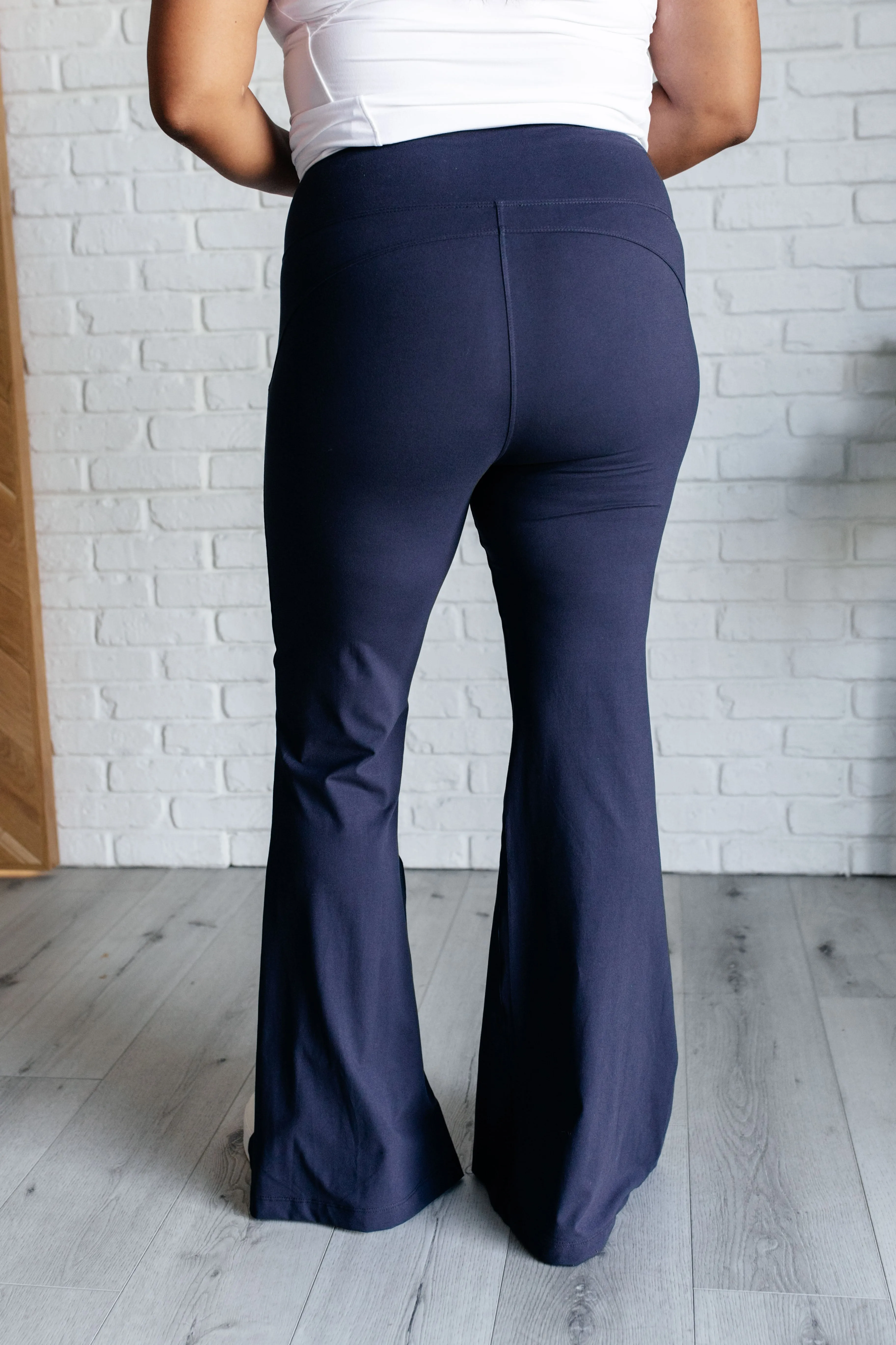 Stamina Stride Flare Leggings in Navy - 10/17