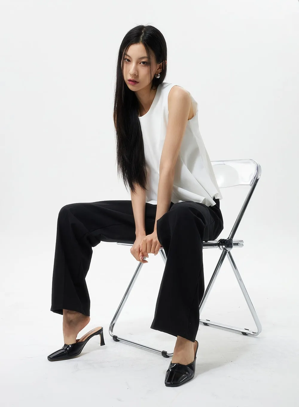 Straight Leg Tailored Pants IU326