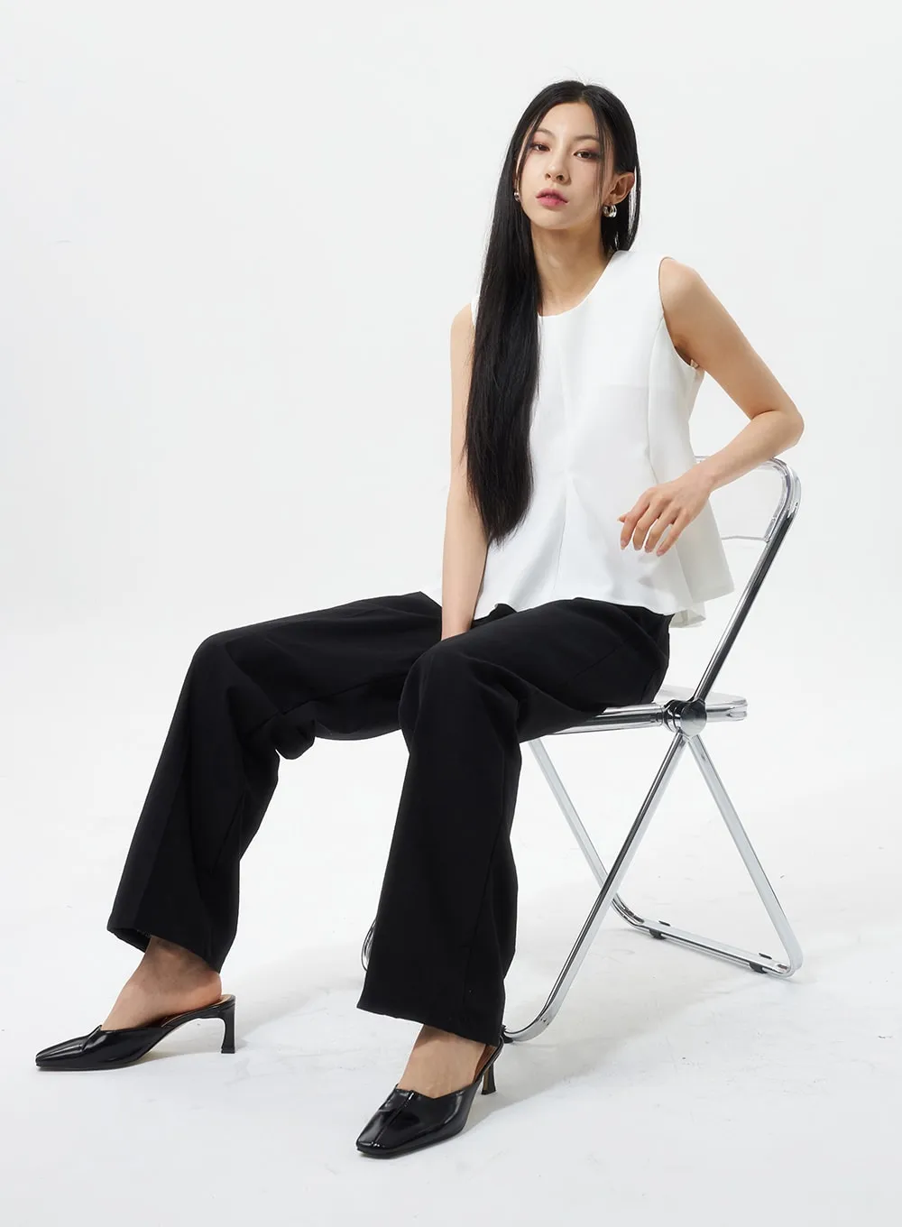 Straight Leg Tailored Pants IU326