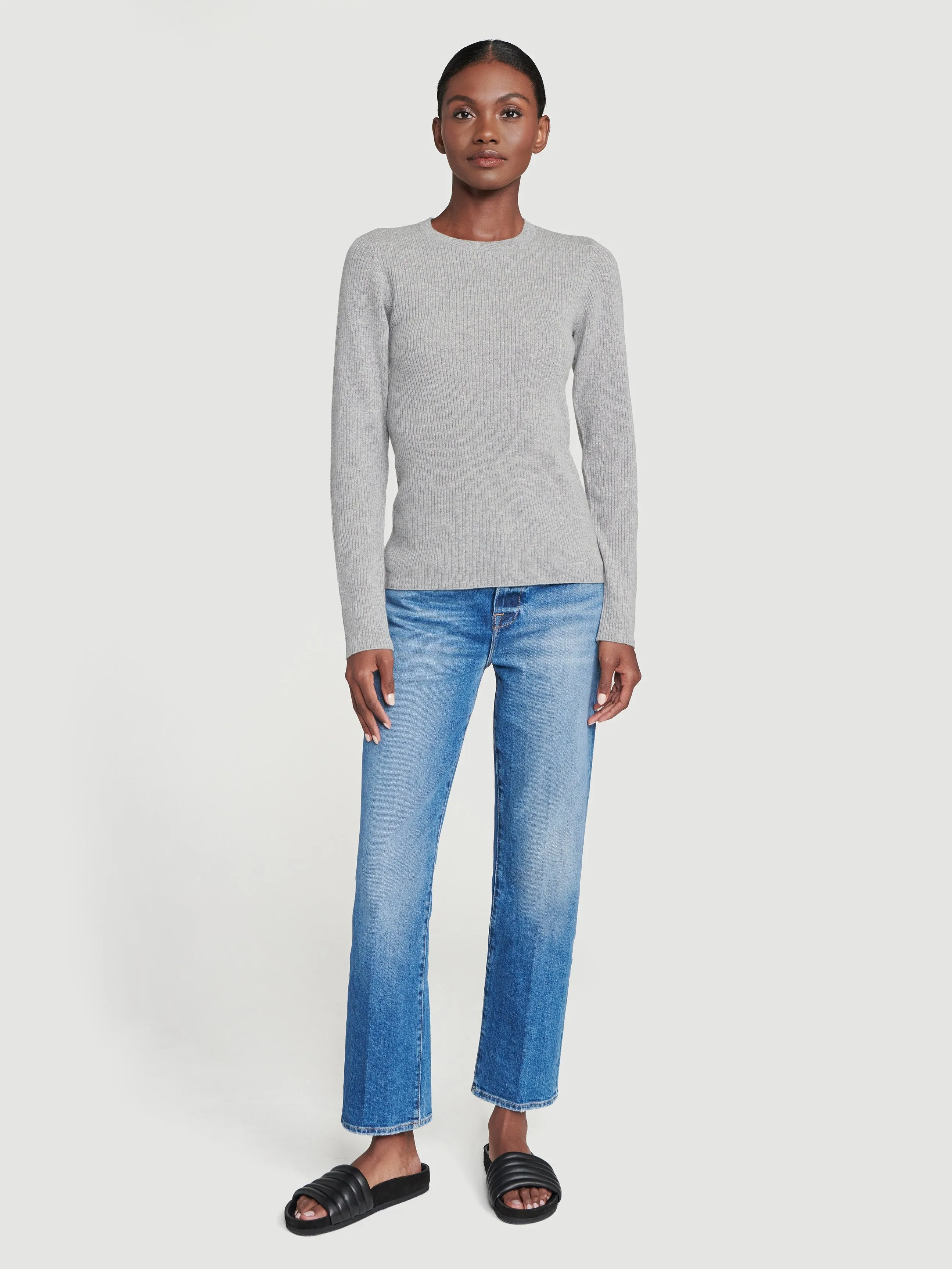 Sustainable Cashmere Fine Ribbed Crew -- Gris Heather