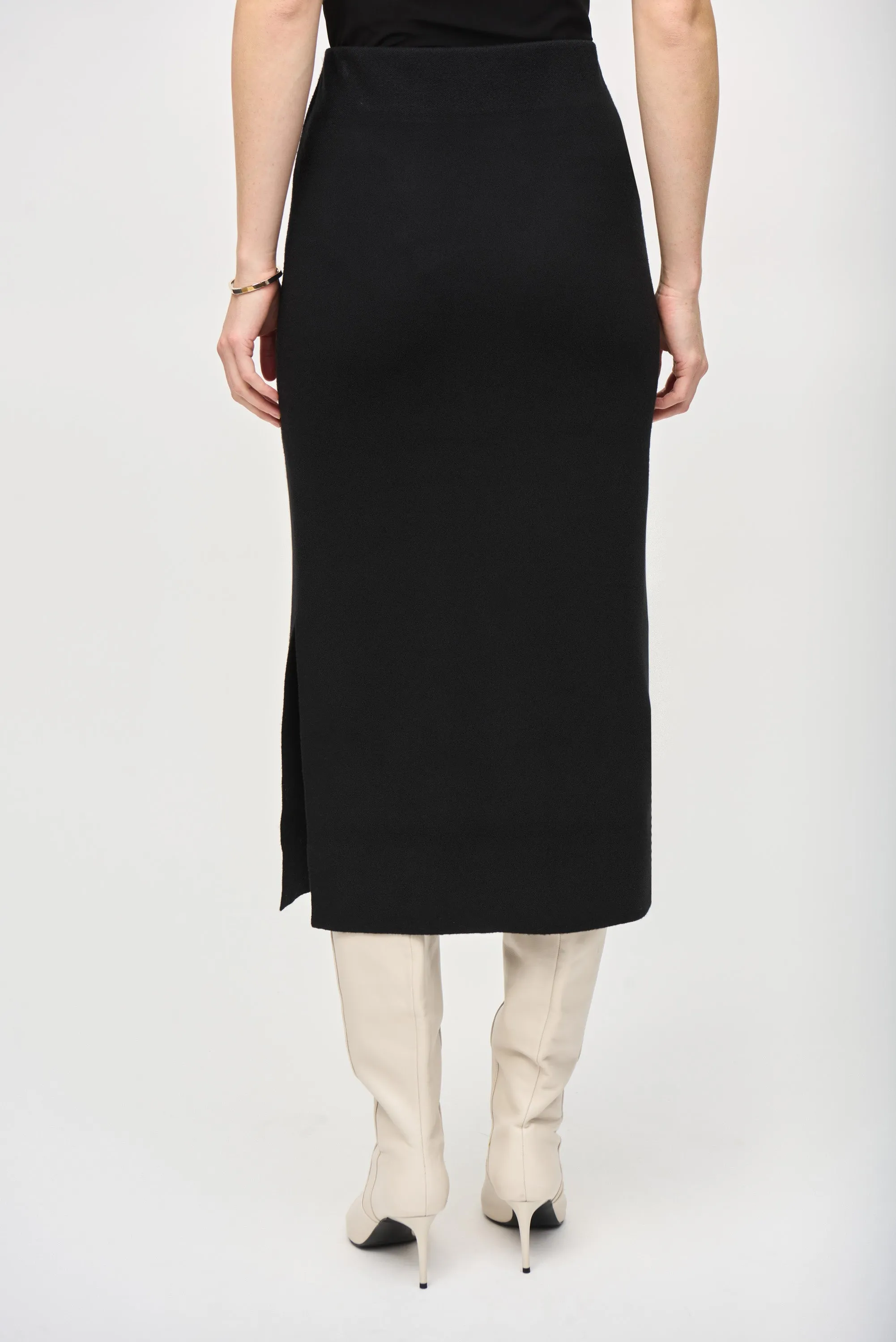 Sweater Knit Midi Skirt
243967
Hots/Magazine Style