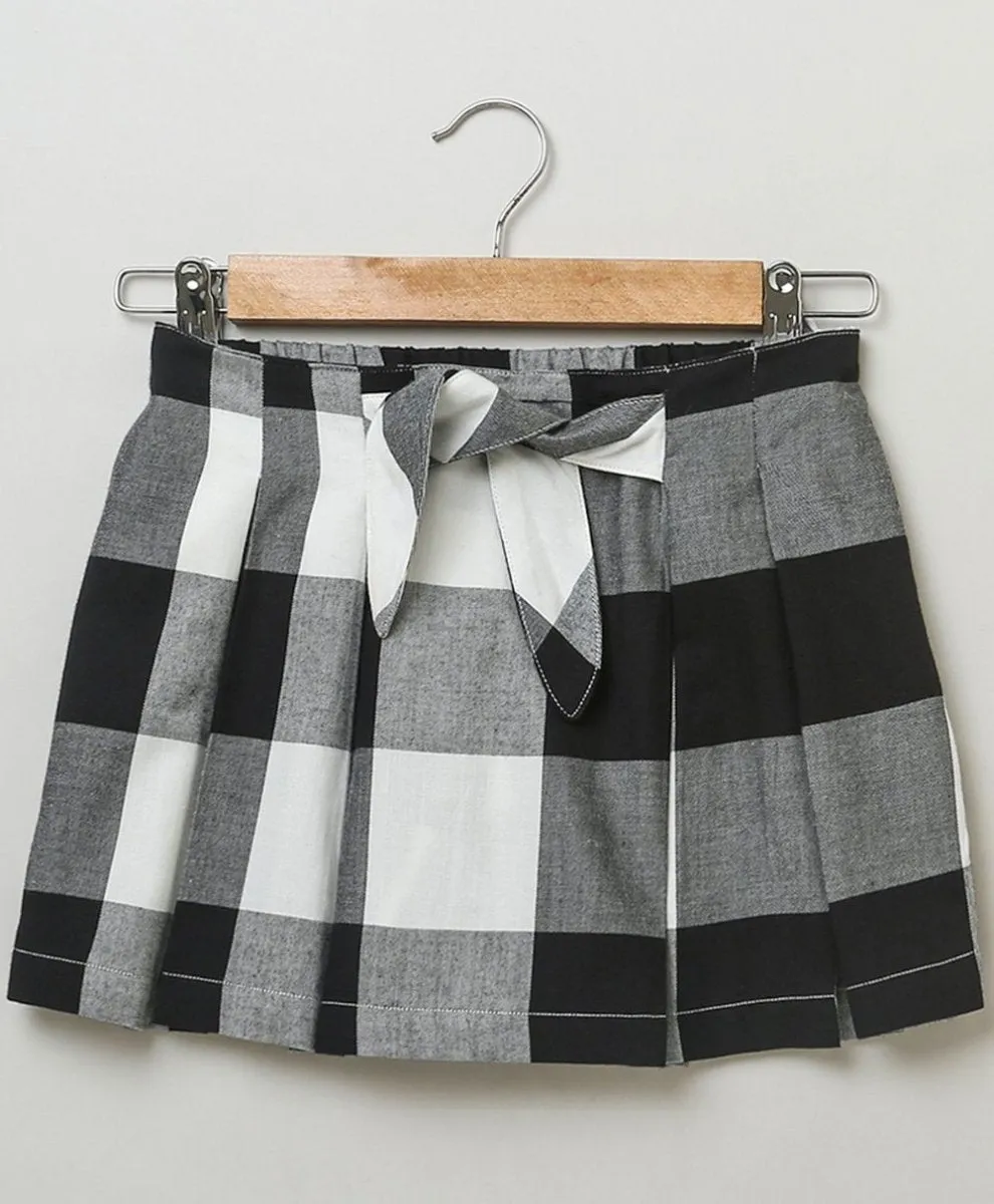 Sweetlime By AS White and Black Checkered Skirt Cum Shorts.