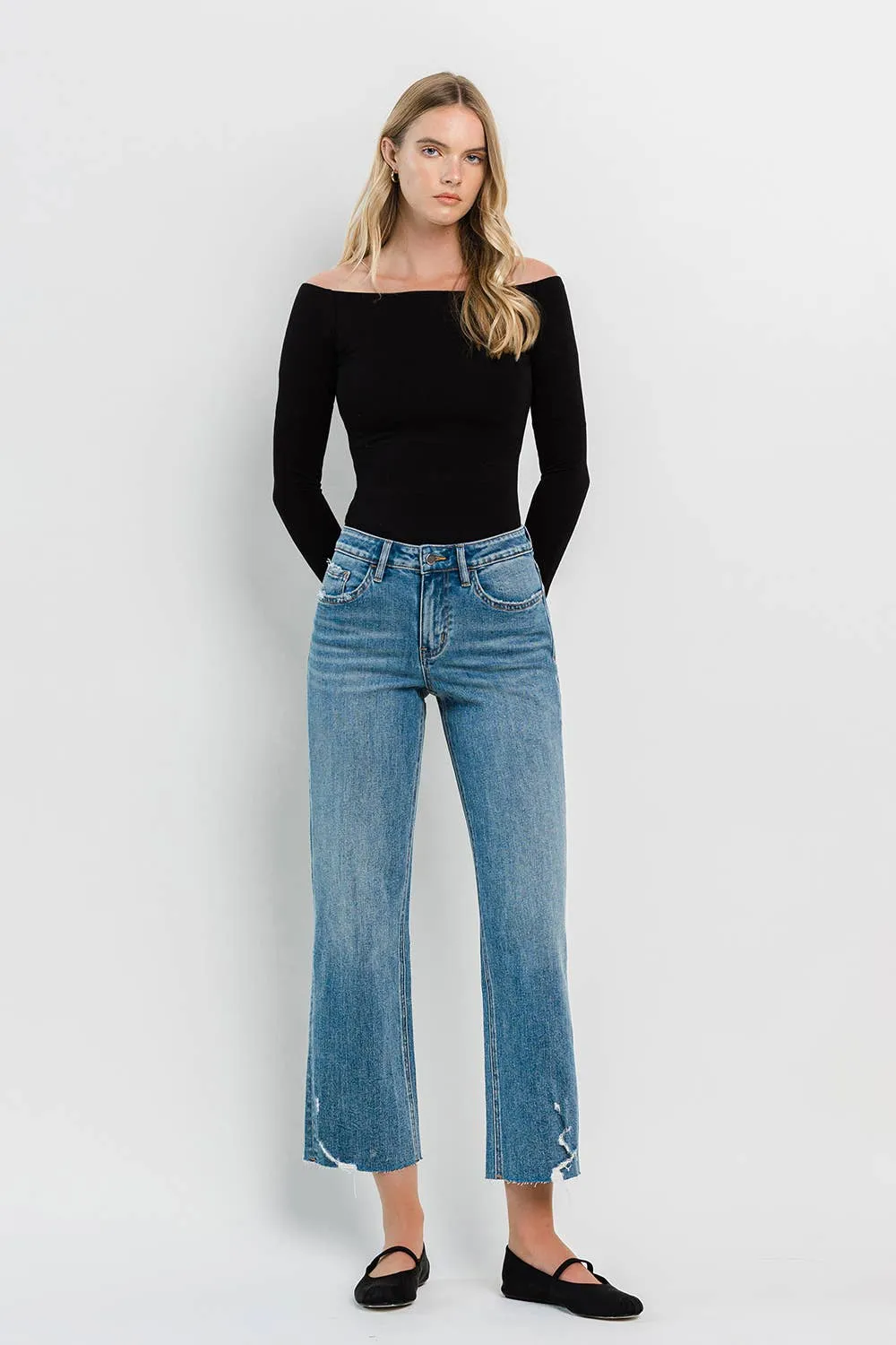 The Fit Is Everything Cropped Jeans (Medium Wash)